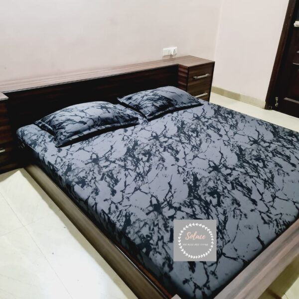 Grey & Black abstract hosiery fitted bedsheet with same pillow covers