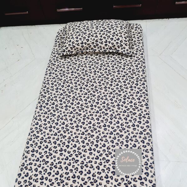 Single leopard print hosiery bedsheet with same pillow covers